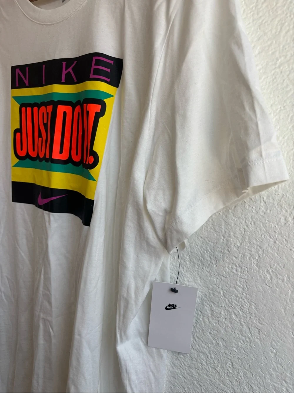 Nike Graphic Tee Men’s Size XL White New